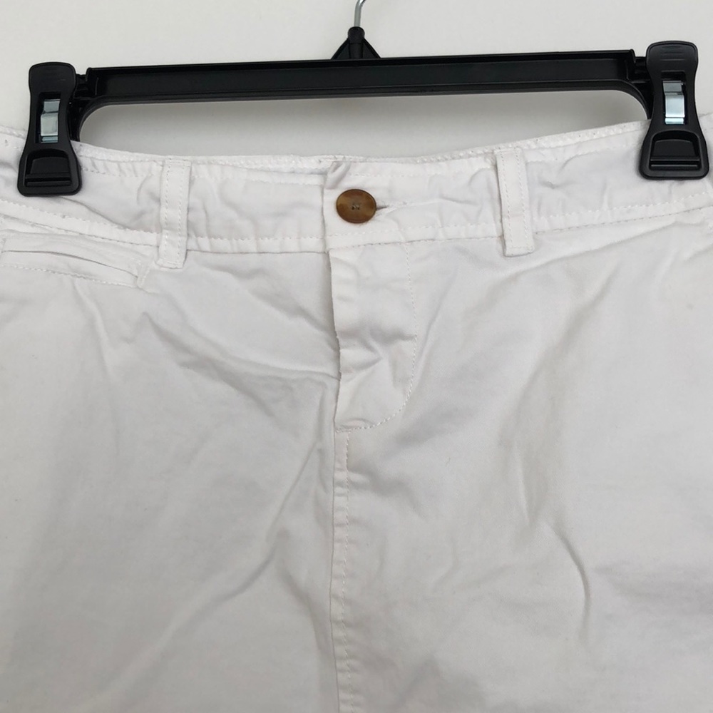 White Chino Mini - Picture 2 of 3